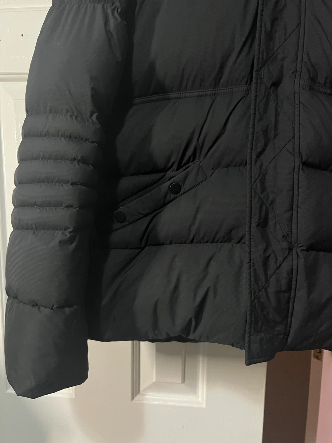 Black Puffer Jacket with Hood Numero - photo 2