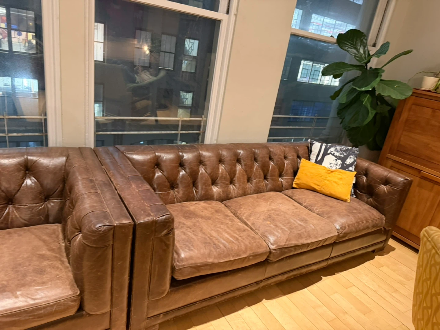 Brown Leather Tufted Chesterfield Sofa - photo 2