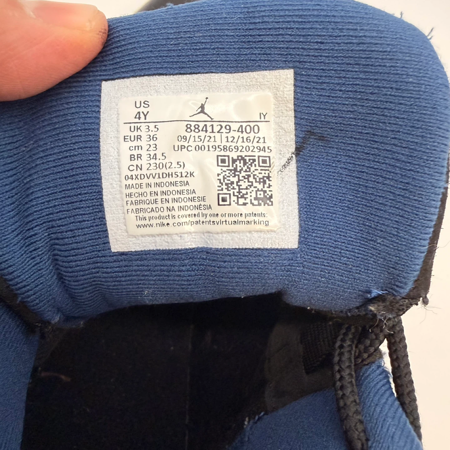 Nike Air Jordan 13 Retro Midnight Navy 884129-400 Youth Size 4Y - photo 5