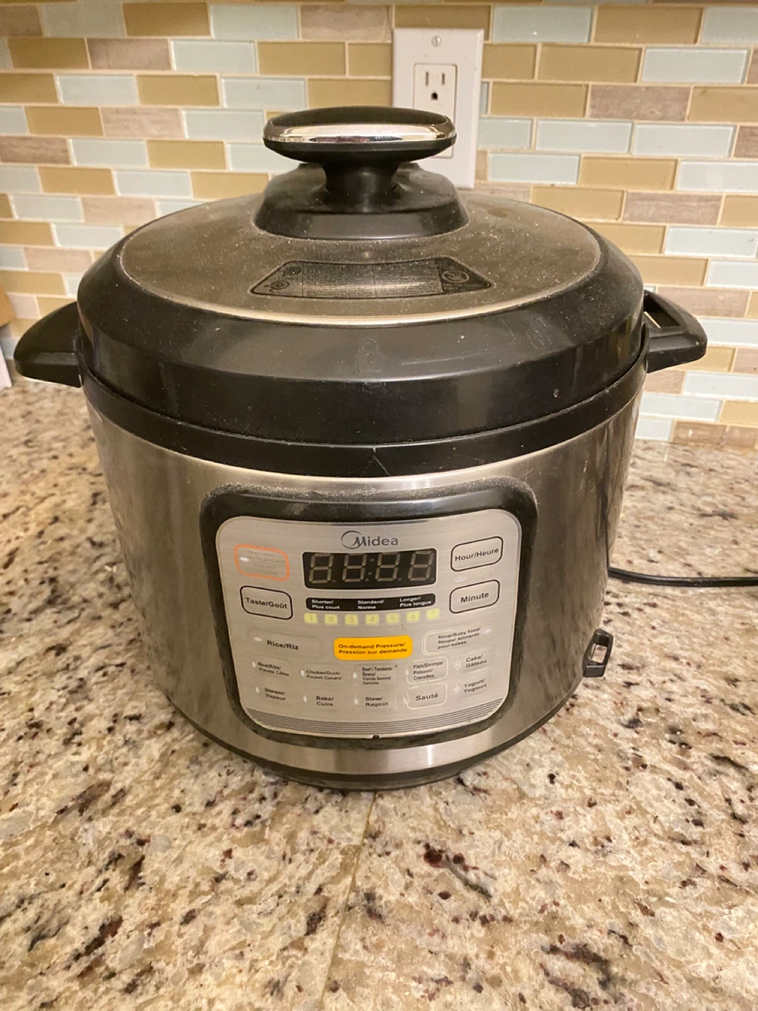 Midea 6-Quart Pressure Cooker