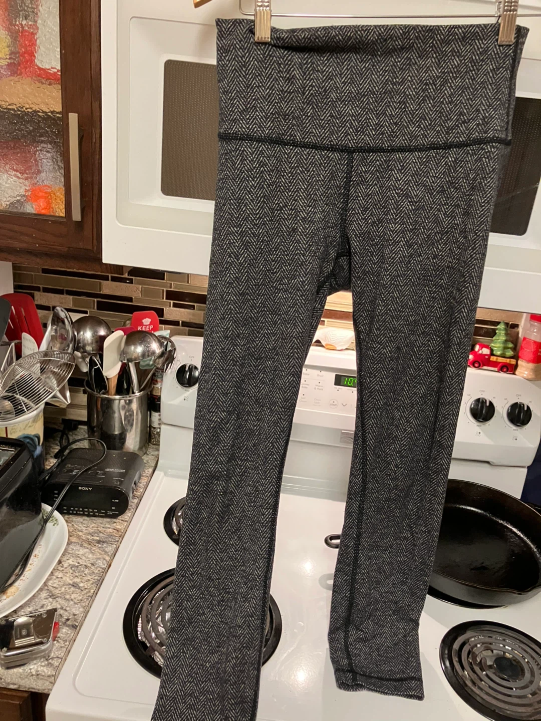 Lululemon Herringbone Leggings Size 6
