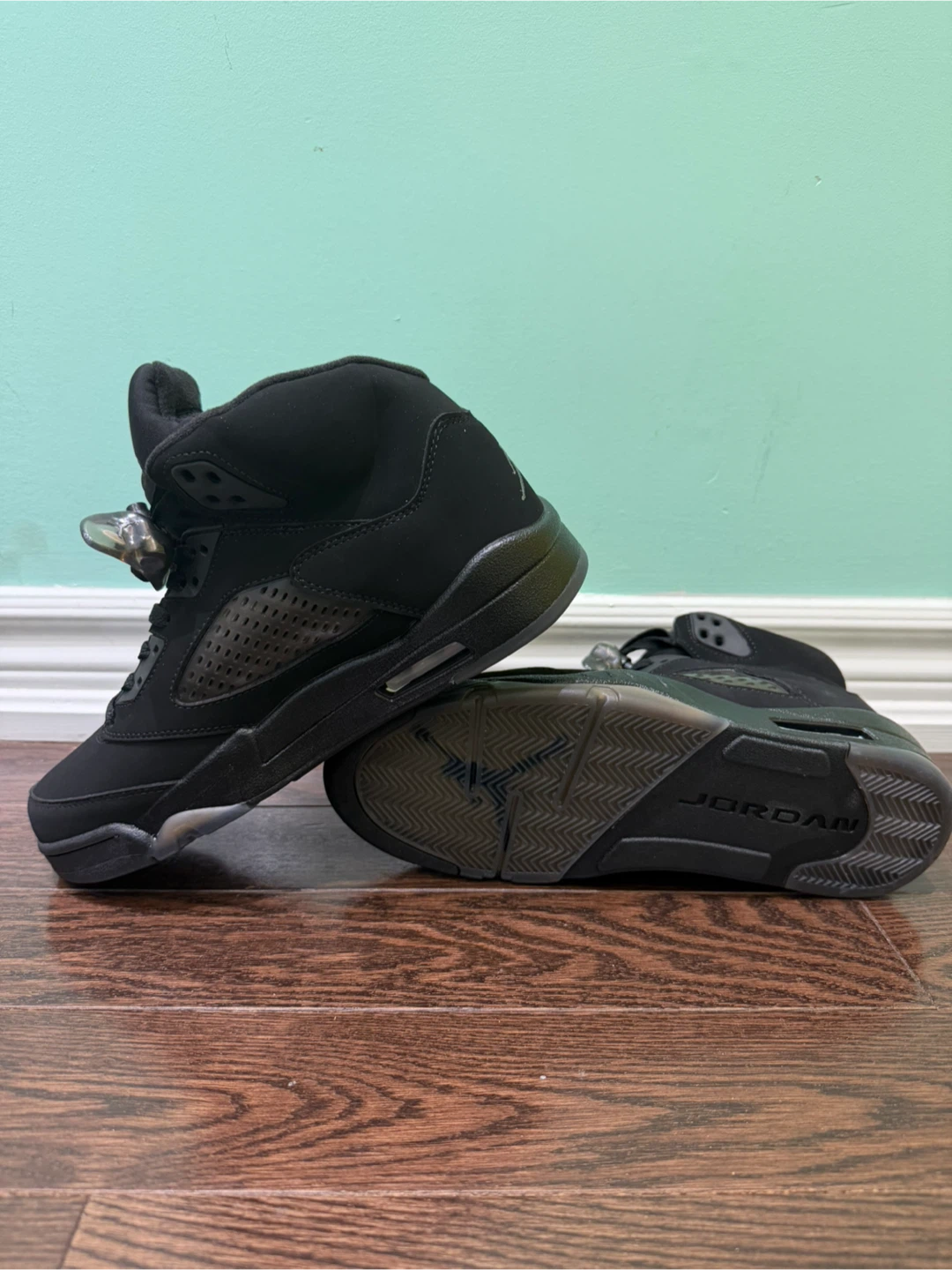Air Jordan 5 Retro 'Black Cat' Sneakers
