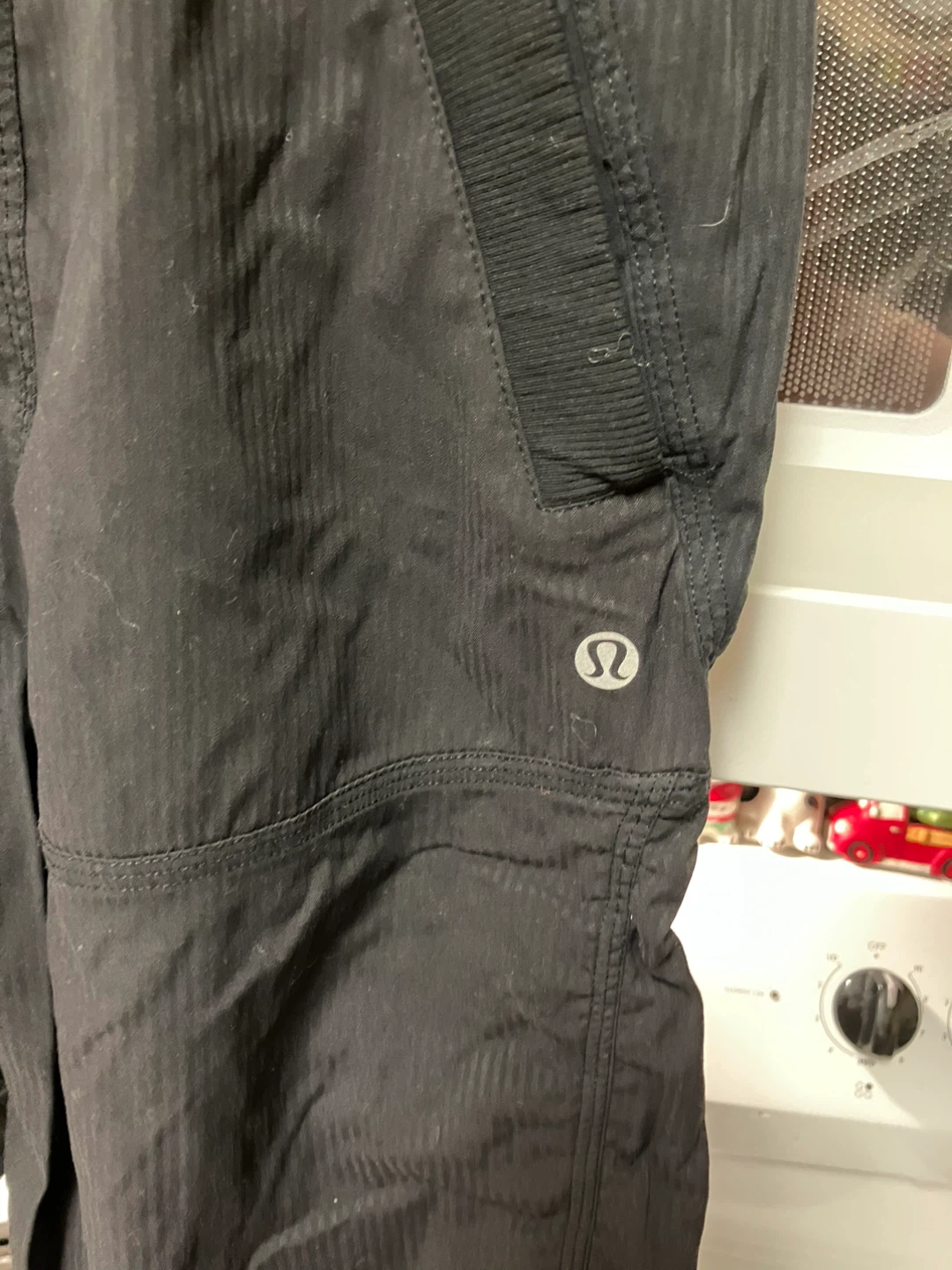 Lululemon cropped 19” studio - photo 2