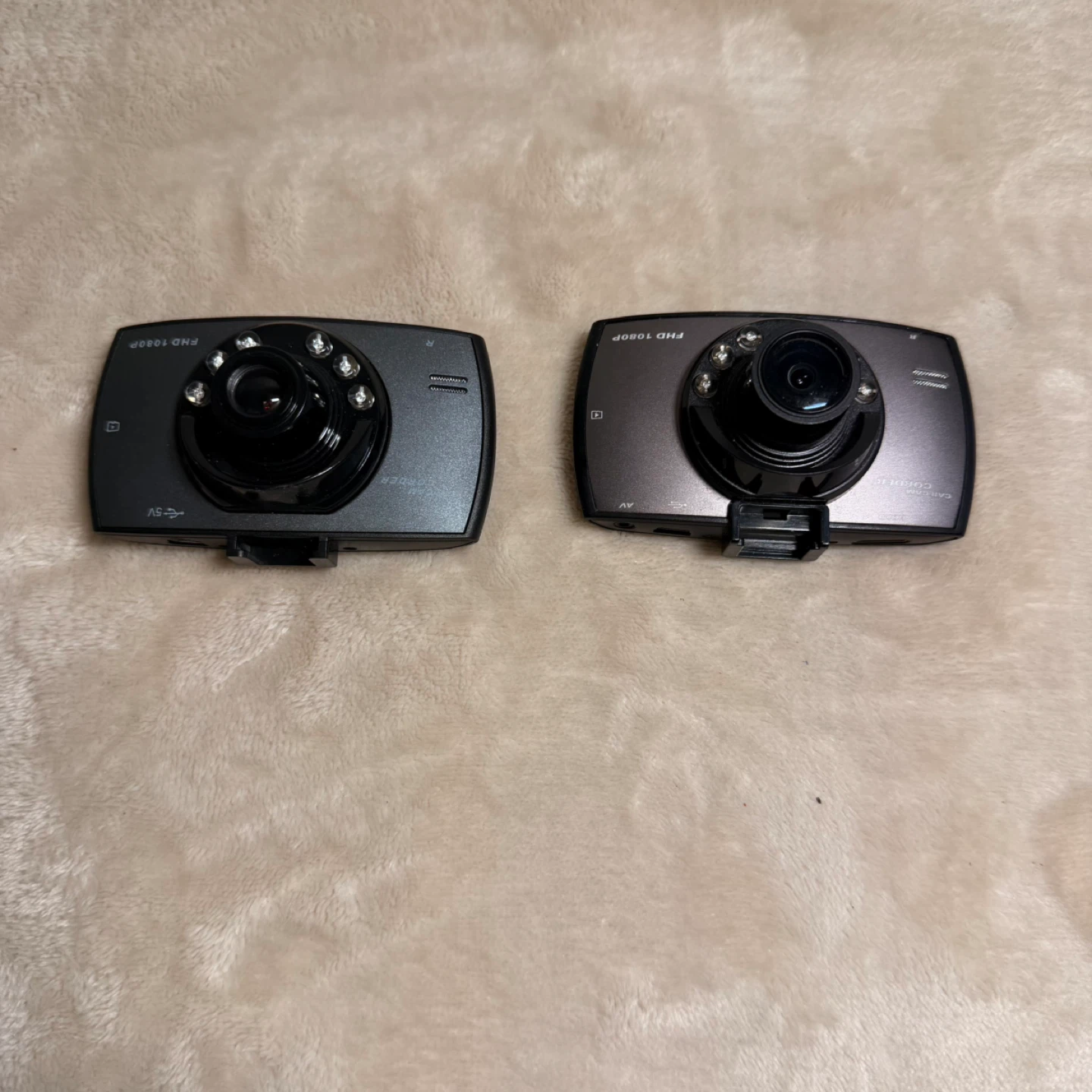 2x FHD 1080p Car Dash Cams with Car Charger - photo 4
