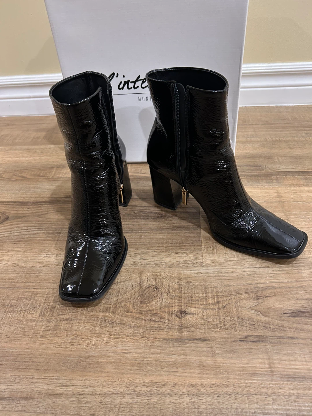 L’INTERVALE Bally Black Naplack boots size 39 - photo 3