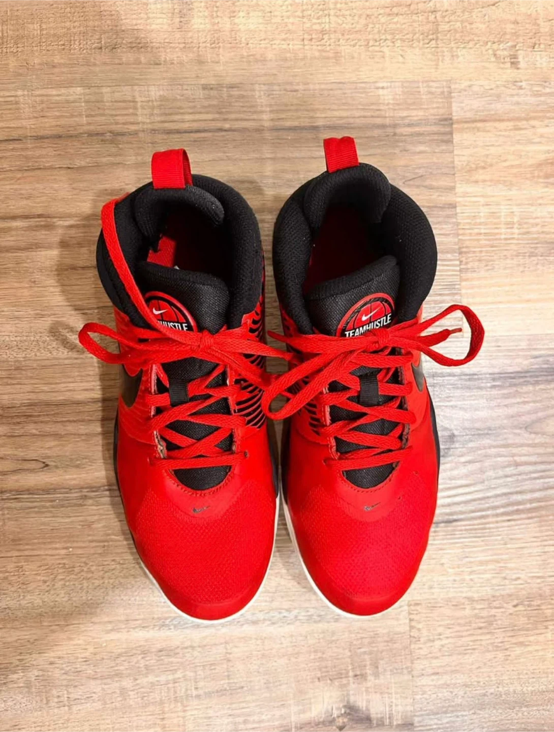 Nike Team Hustle D 9 Basketball Shoes - photo 4