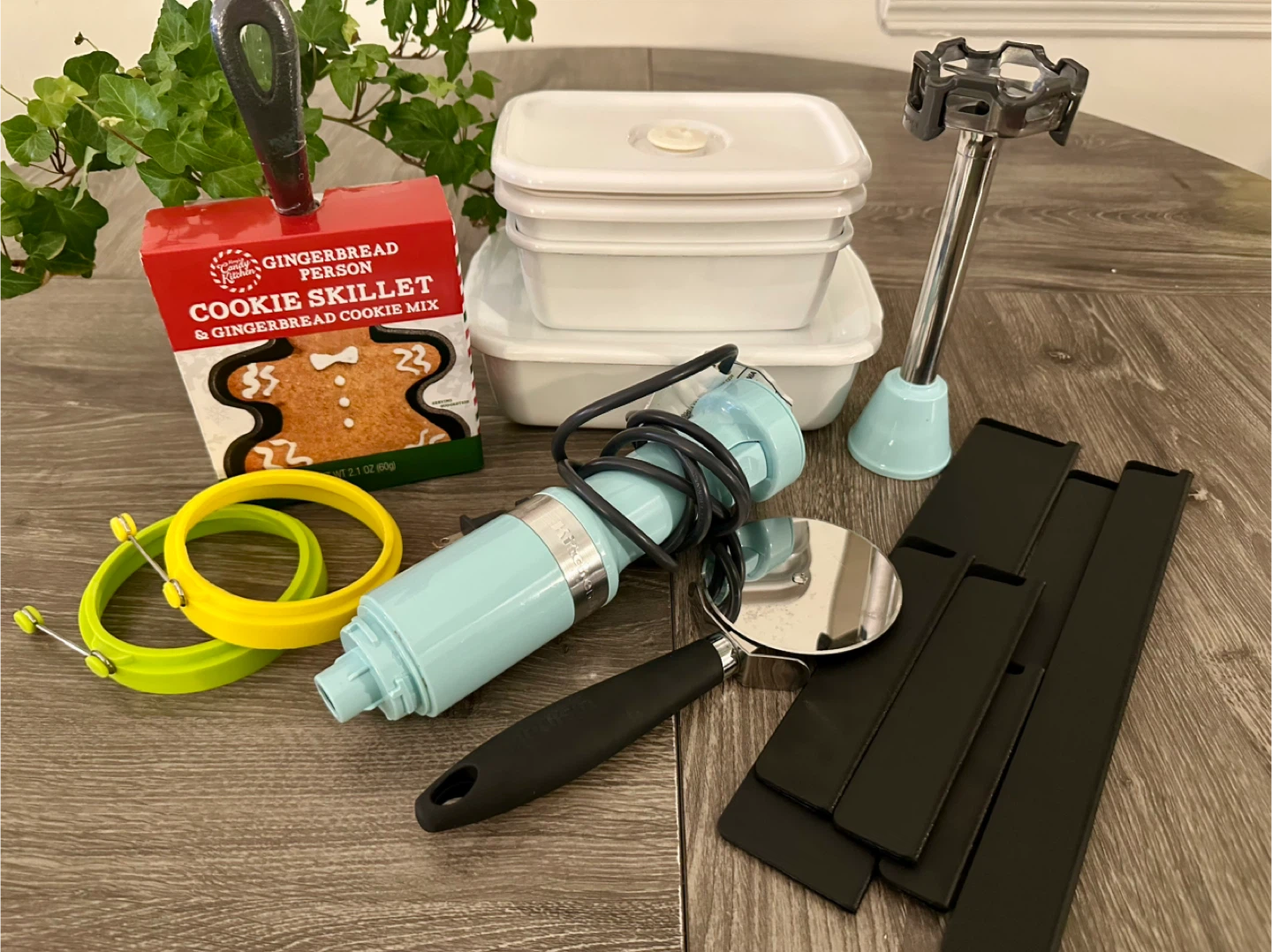 KitchenAid Hand Blender + Some Kitchen Supplies