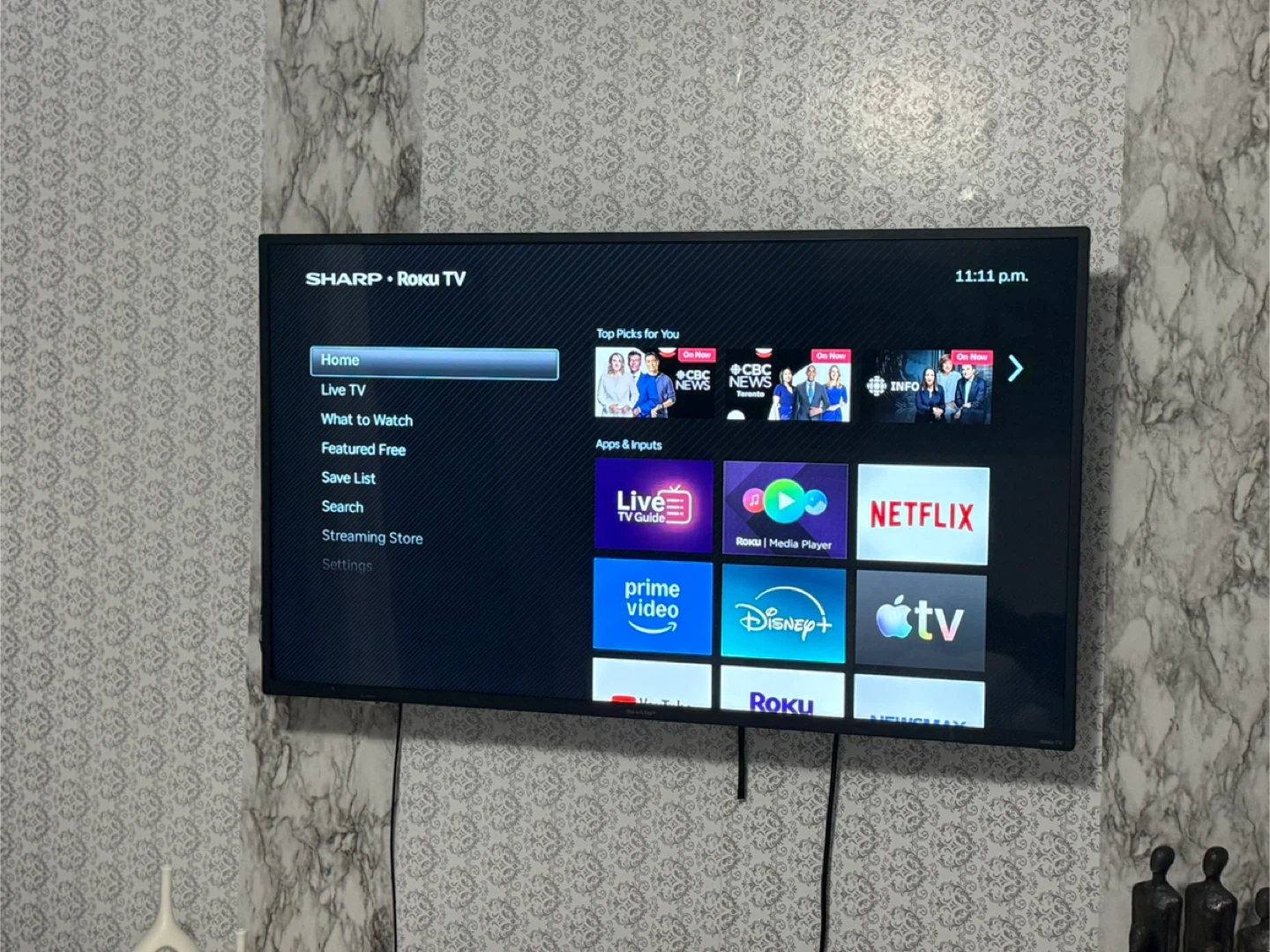 Sharp Roku TV 50 inch - photo 2