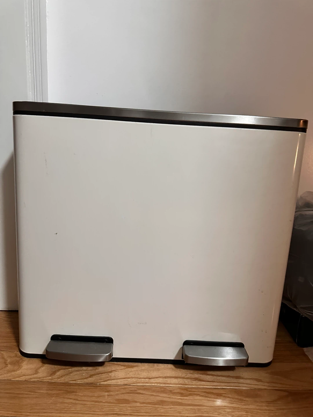 White Dual Compartment Step Trash Can - photo 4