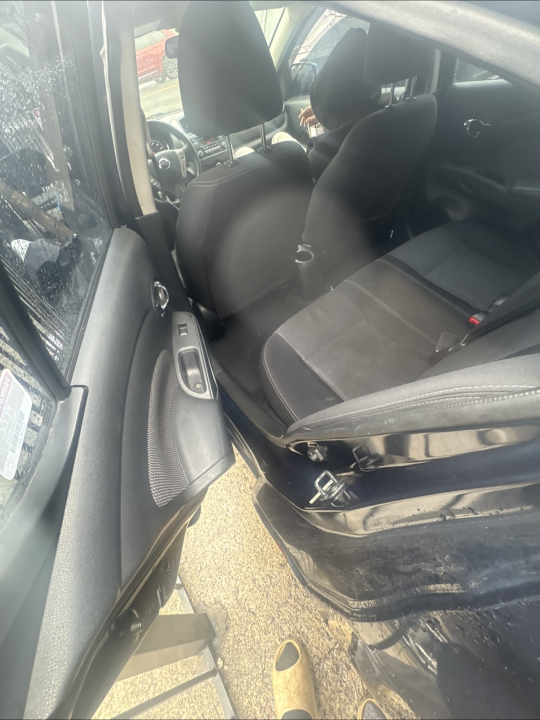 Nissan Versa SV Sedan 2016 - photo 5