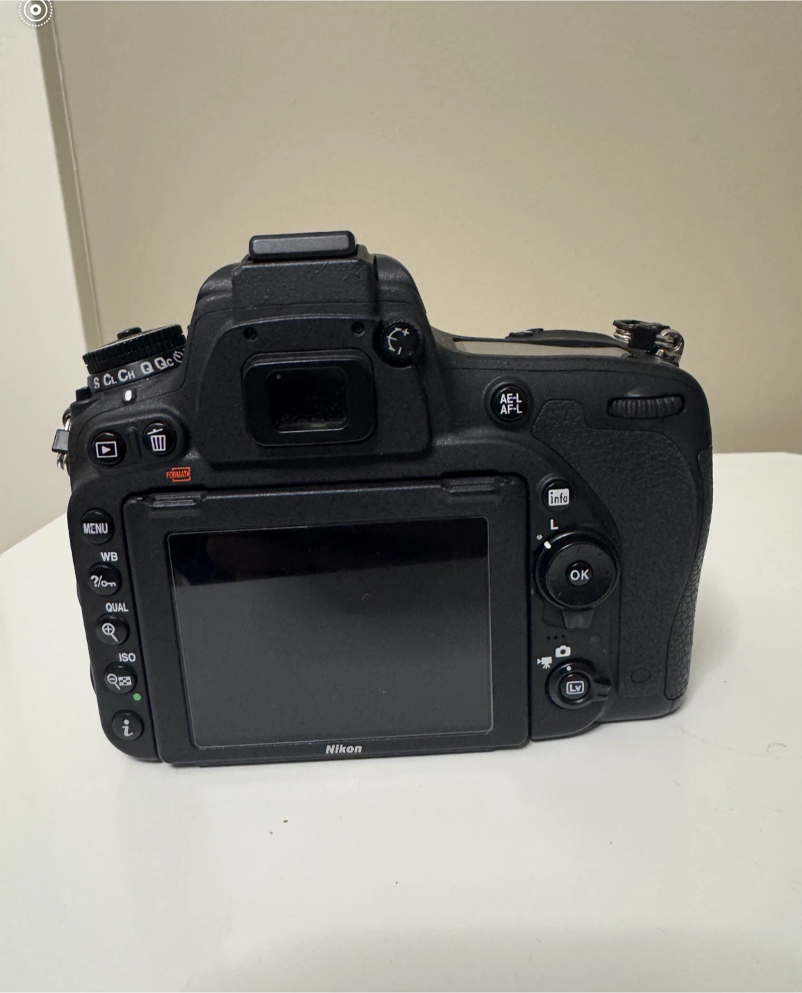 Nikon D750 with kit lens. - photo 2