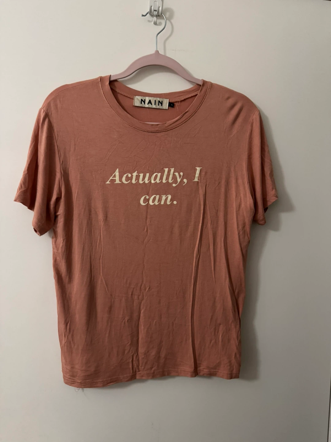 Nain "Actually, I Can." T-Shirt - Free Size