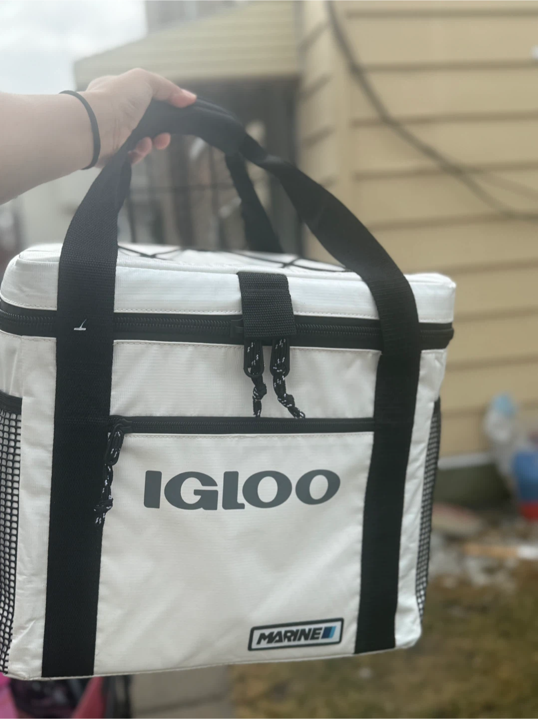 Igloo Marine Ultra Square 22qt Cooler Bag - photo 3