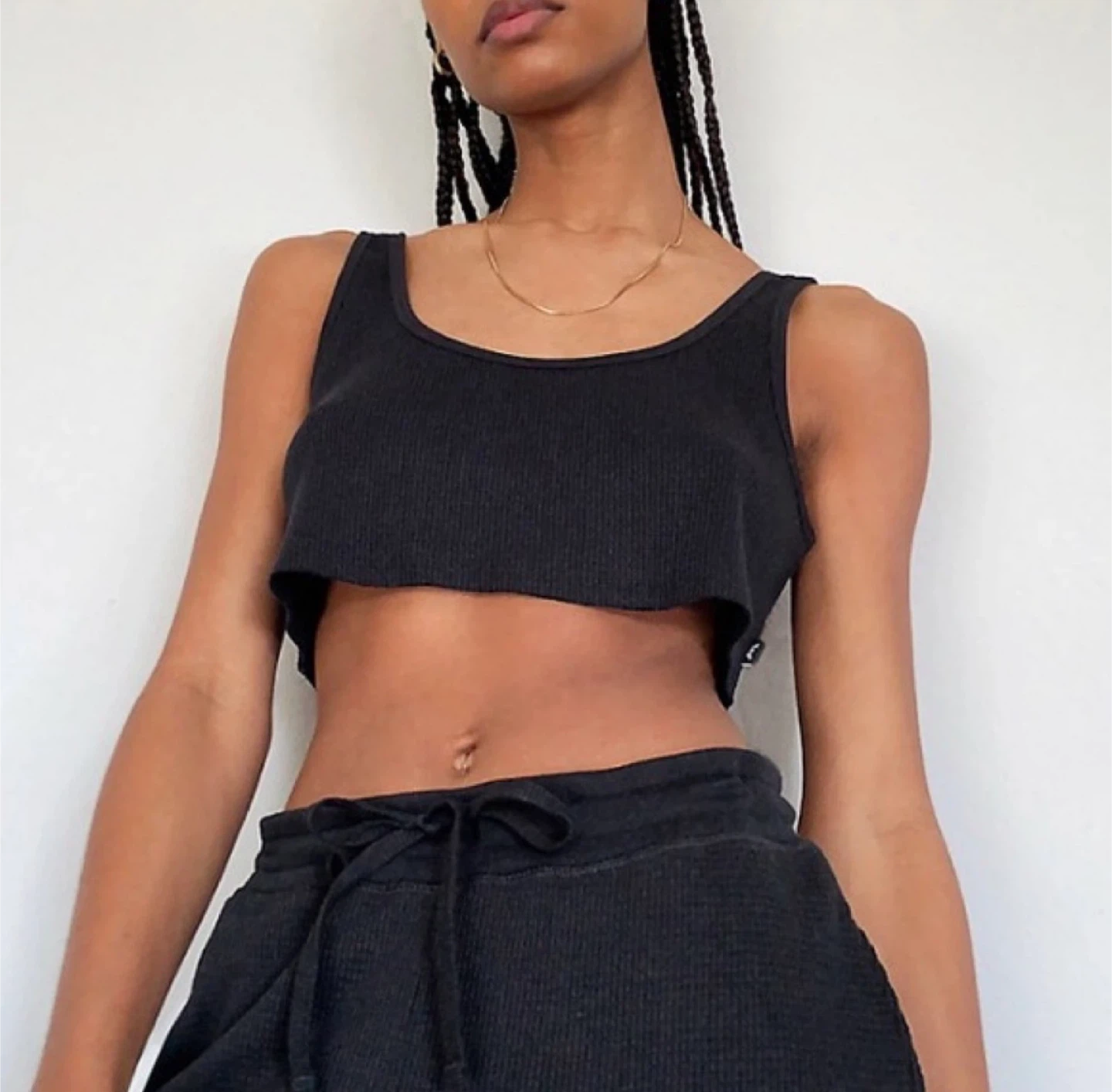 Guess Black Ribbed Crop Tank Top - Size XS - photo 4
