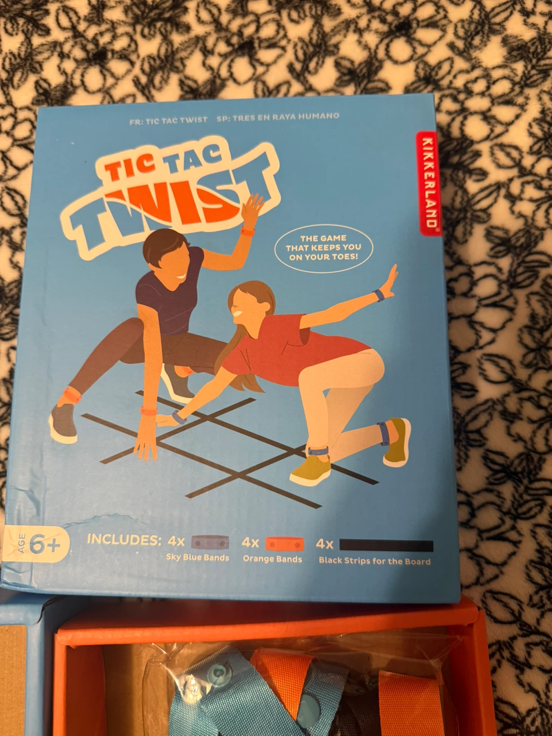 Kikkerland Tic Tac Twist Game - photo 2