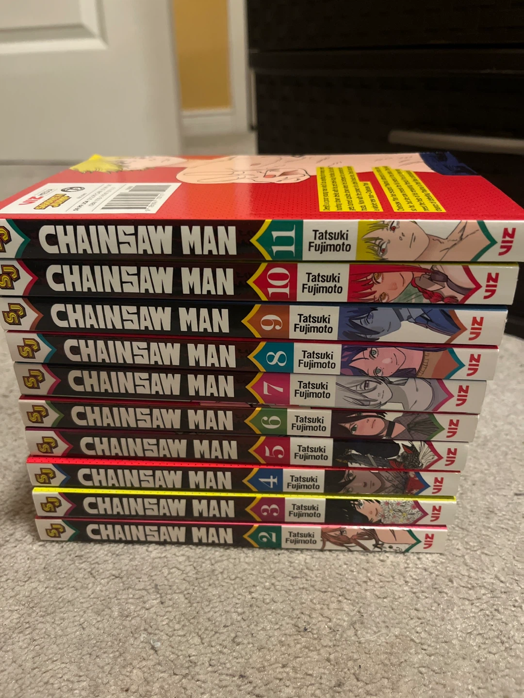 Chainsaw Man Manga Volumes 2-11 - photo 2