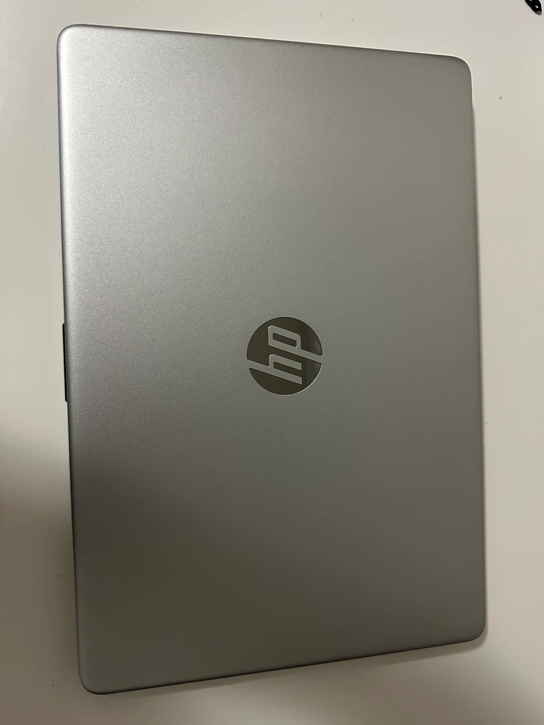 HP Laptop 15-dw0xxx