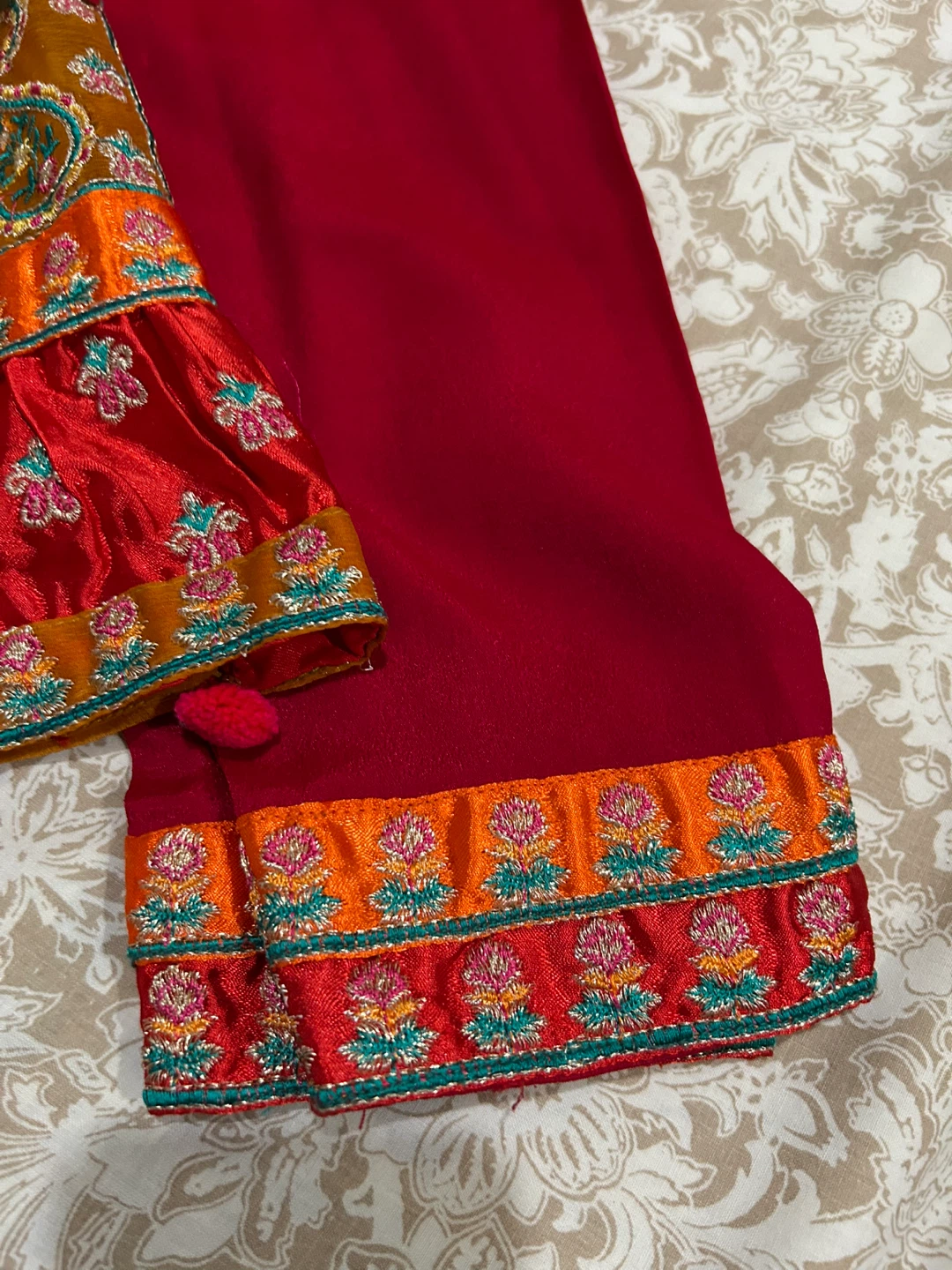 Formal dress for little girl - photo 2