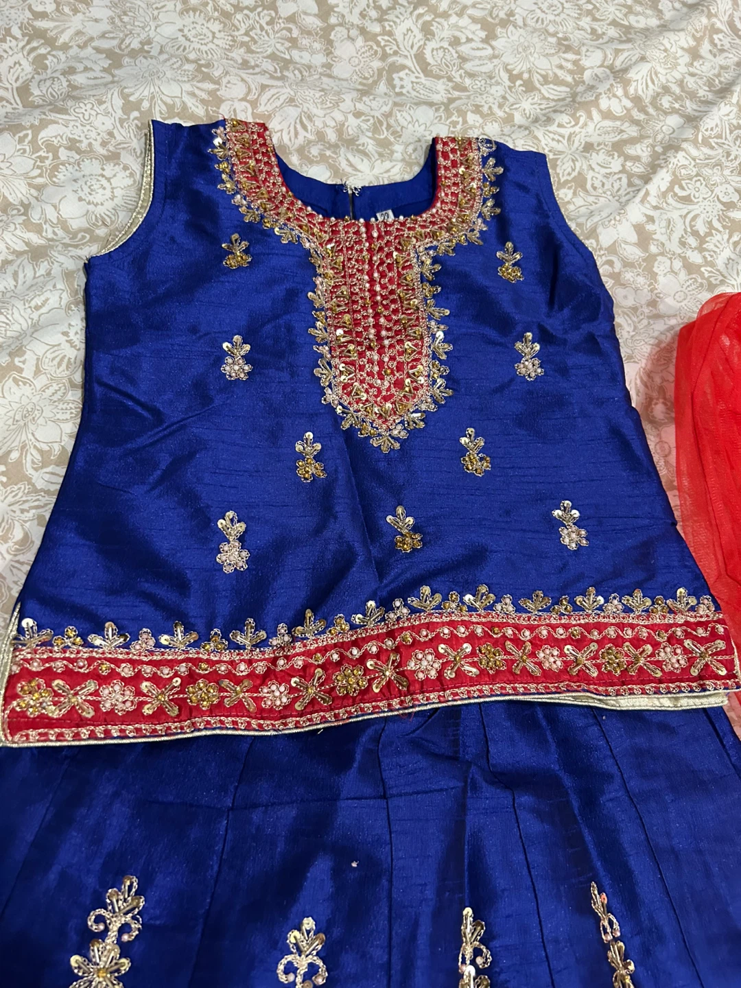 Blue Embroidered Girls' Lehenga Choli with Red Dupatta - photo 3