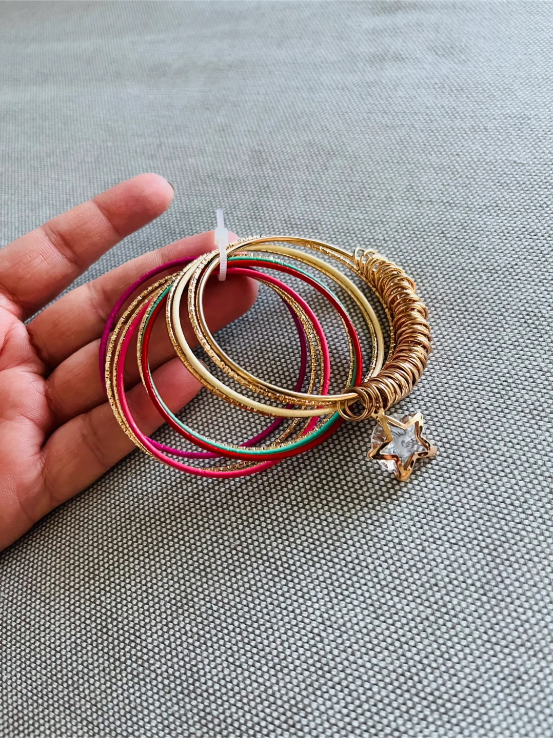 Kids metal bangle set new