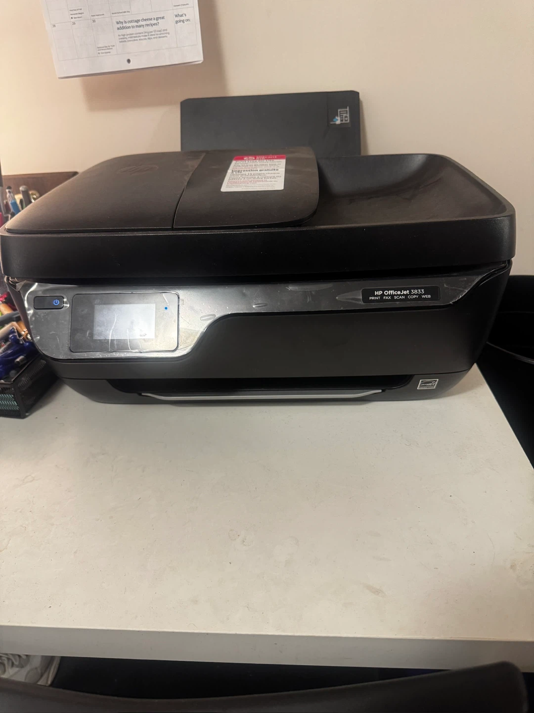 HP OfficeJet 3833 All-in-One Printer - photo 2