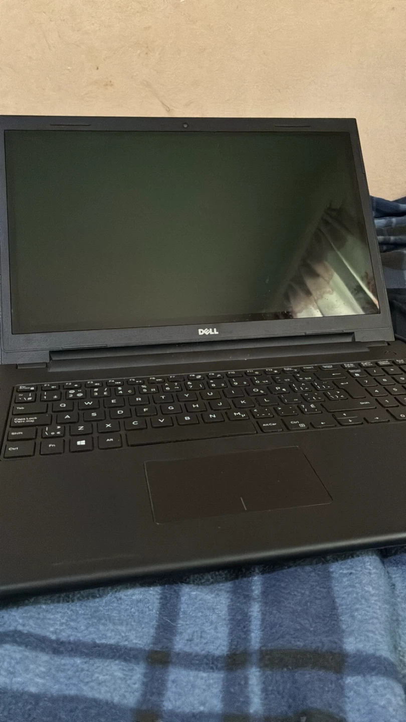 Dell Inspiron 15 Laptop (15.6”) - photo 3