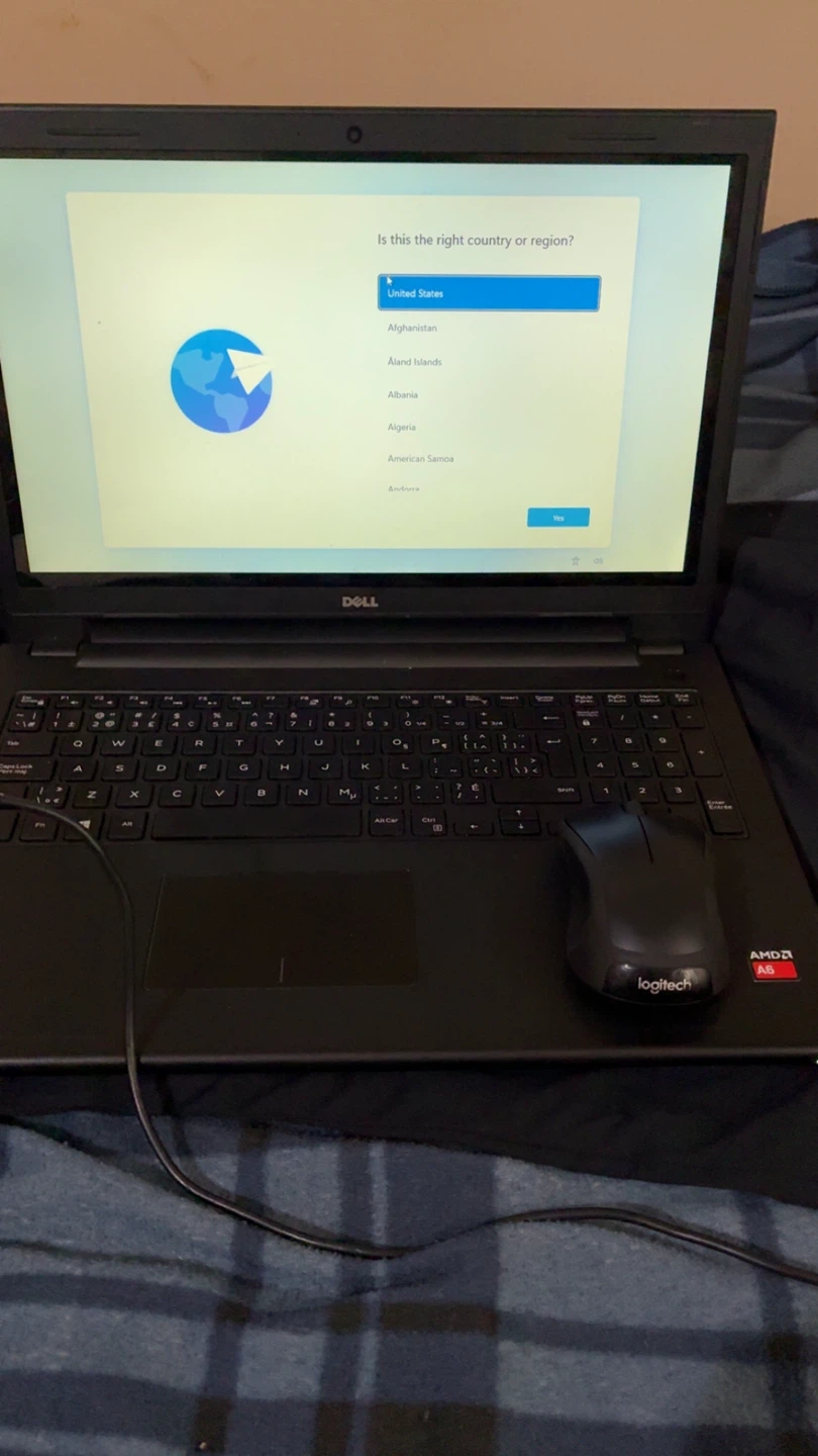 Dell Inspiron 15 Laptop (15.6”) - photo 2