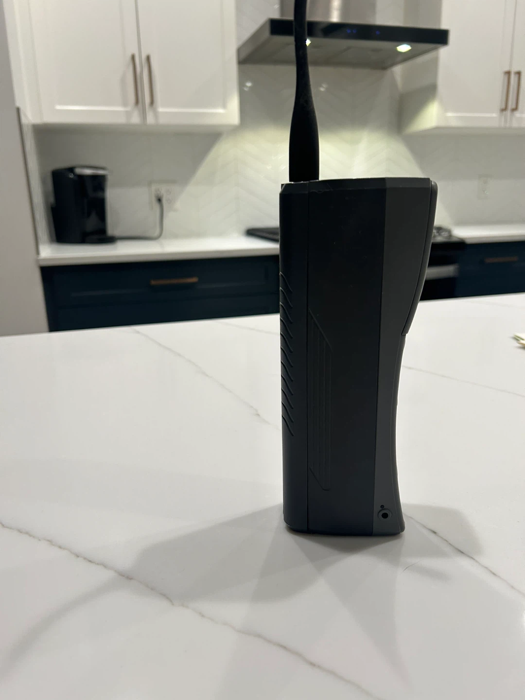 Rare Motorola DynaTAC "Brick Phone" America Series Cell Phone - photo 2