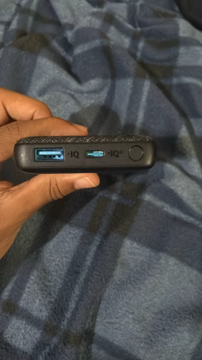 Anker Wireless Power Bank – Portable Phone Charger - photo 3