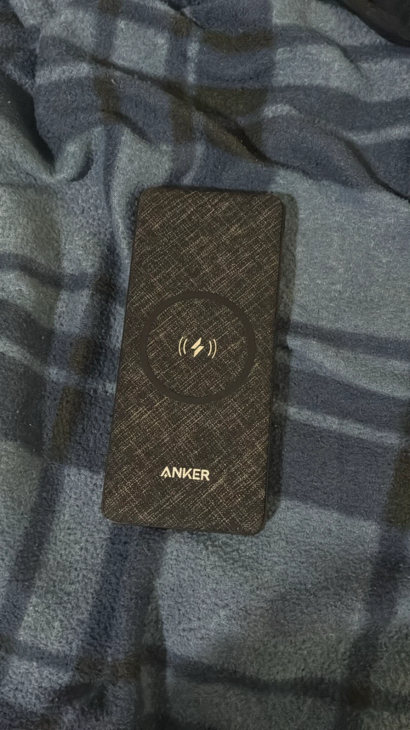 Anker Wireless Power Bank – Portable Phone Charger