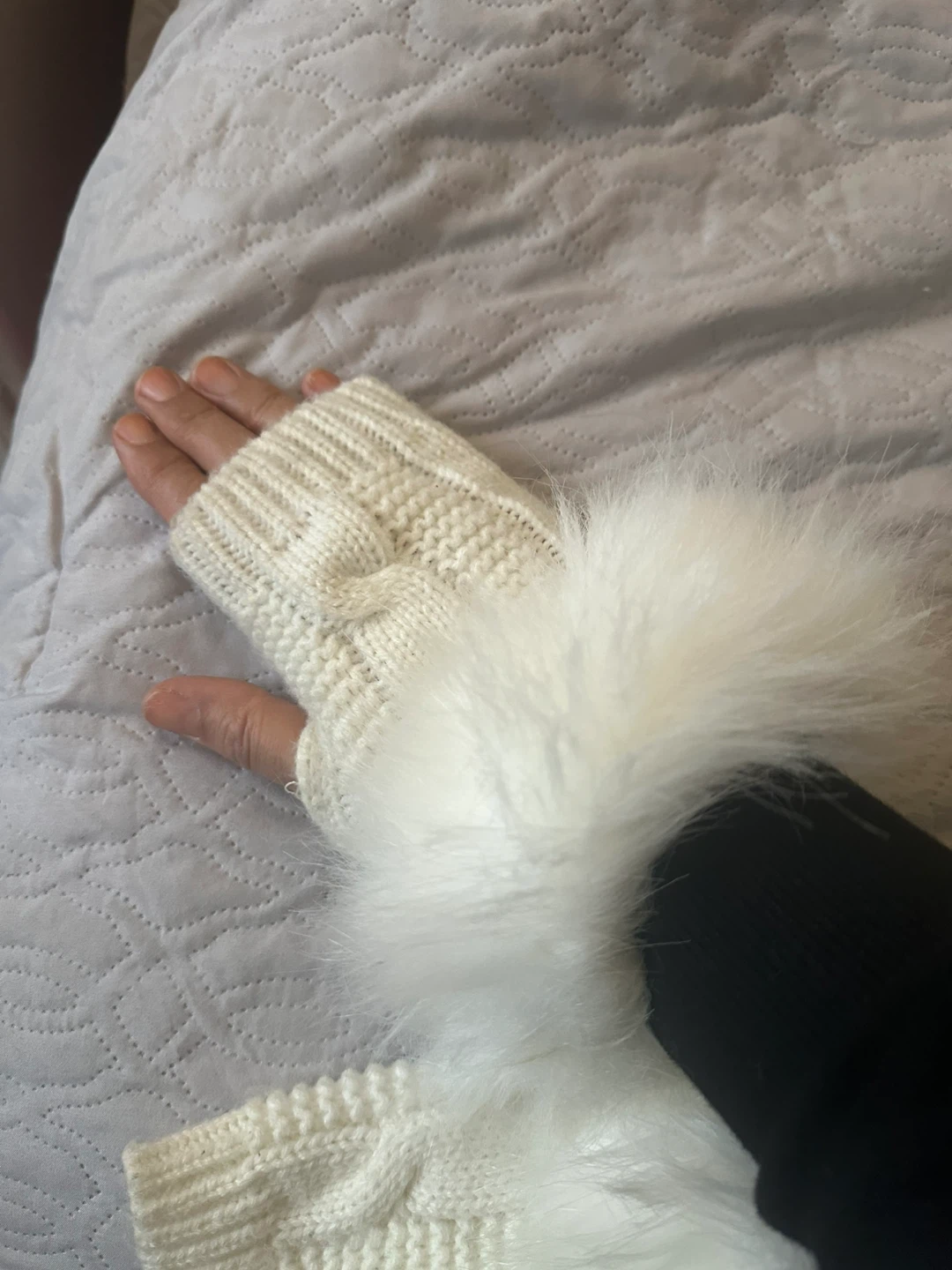 Cream Cable Knit Fingerless Gloves with Faux Fur Trim - photo 2