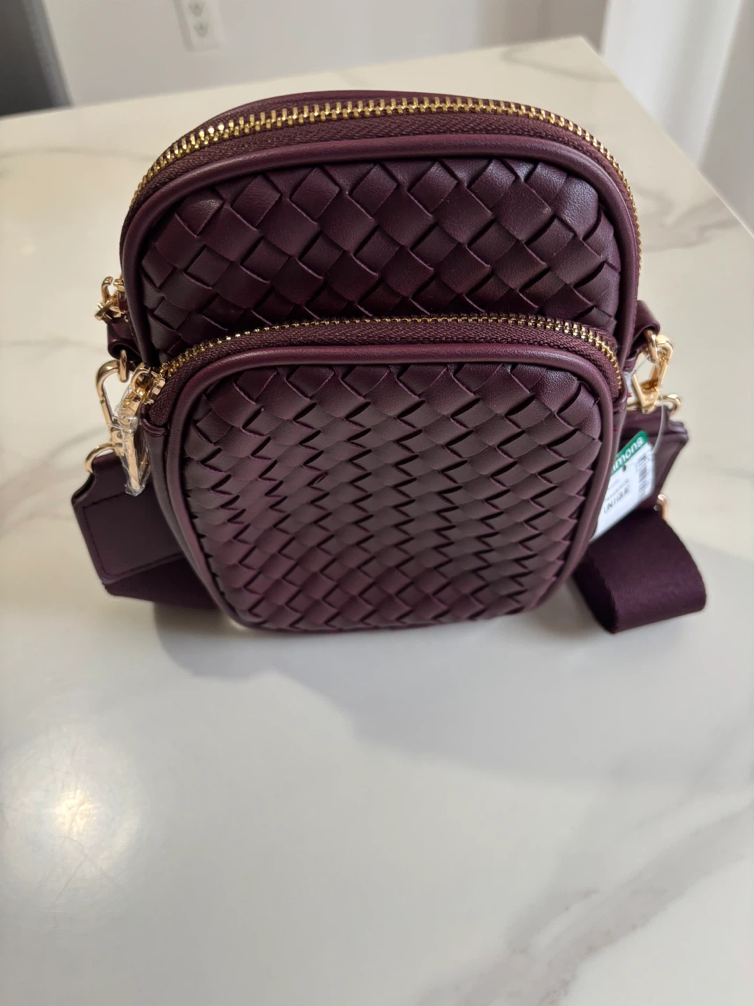 Simon’s Woven Crossbody Phone Bag - Burgundy
