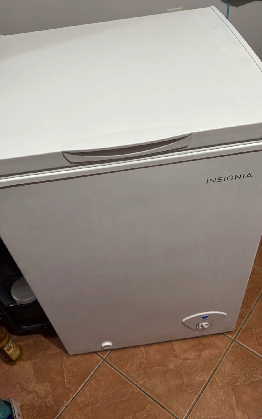 Insignia Chest Freezer