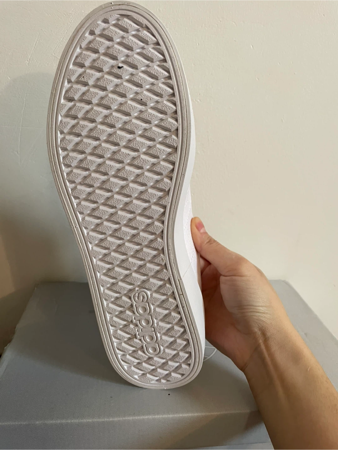 Adidas Women's Futurevulc White/Blanc Shoes Size 8 - photo 4