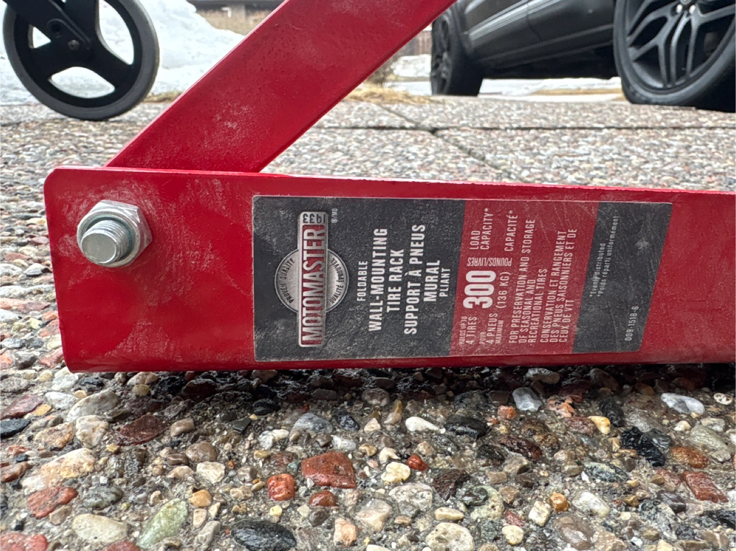 Motomaster Wall-Mounting tire Rack - photo 3