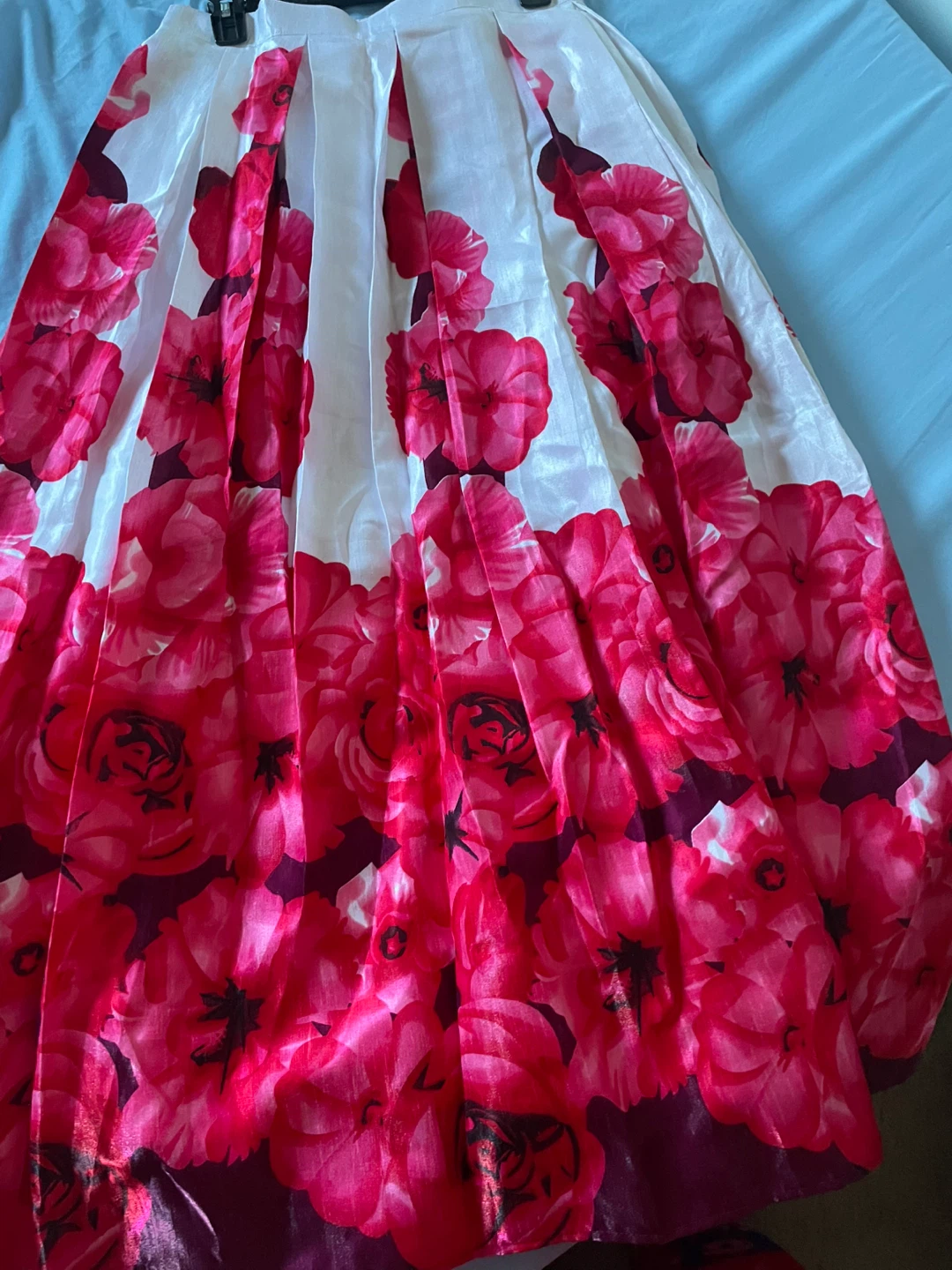 White and Pink Floral Pleated Skirt