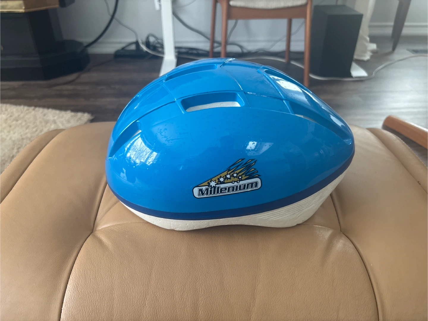Blue Millenium Cycling Helmet - photo 2