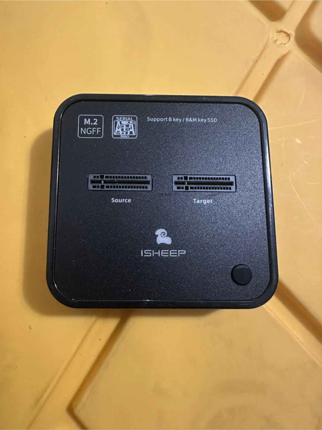 iSHEEP M.2 NGFF SATA SSD Enclosure / Adapter