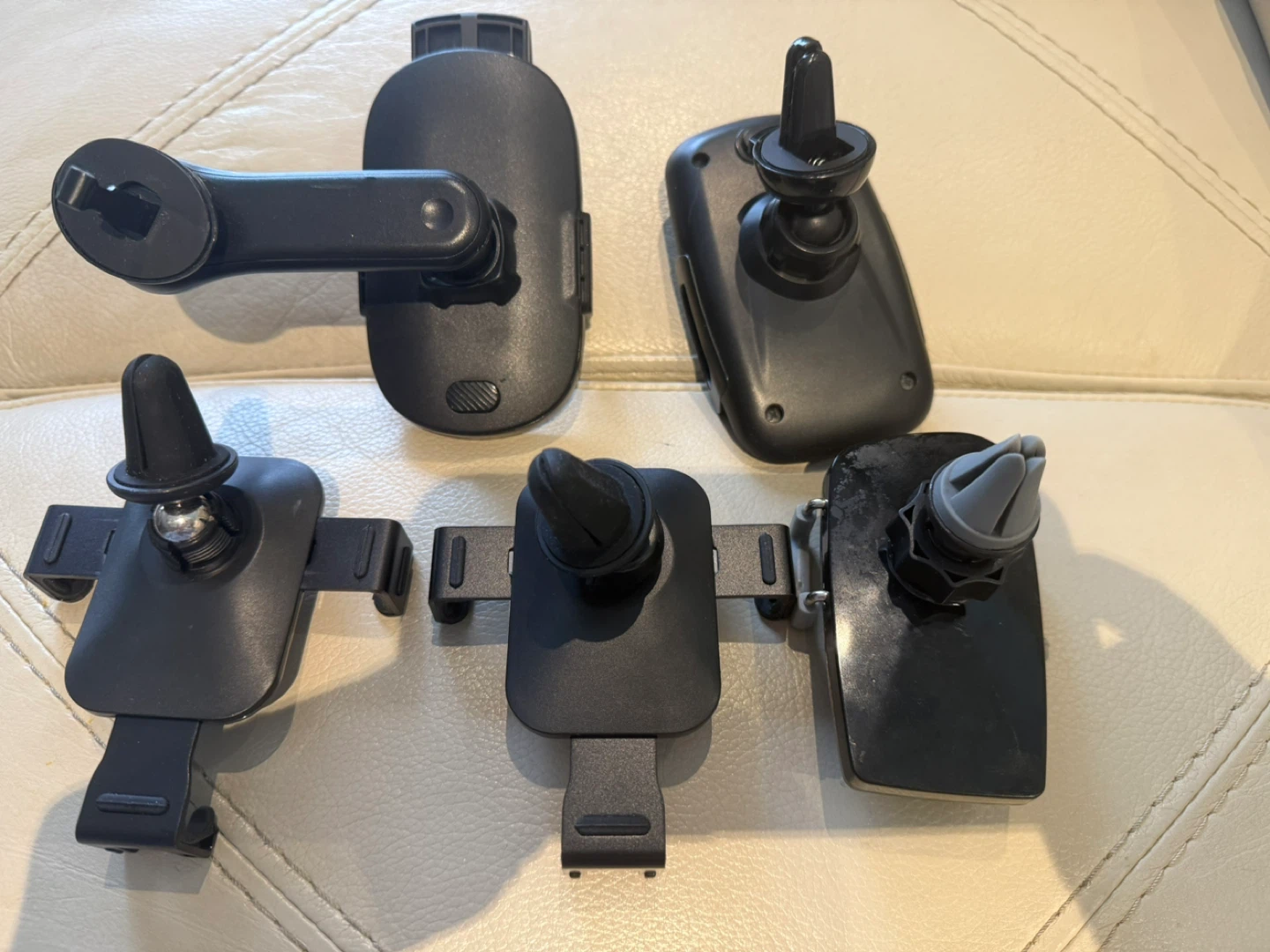 Lot of 5 Phone Mounts - photo 2