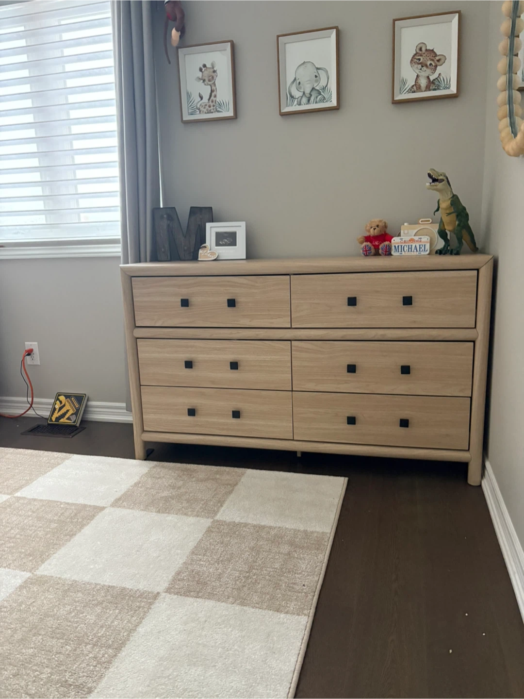 6-Drawer Dresser - BNIB