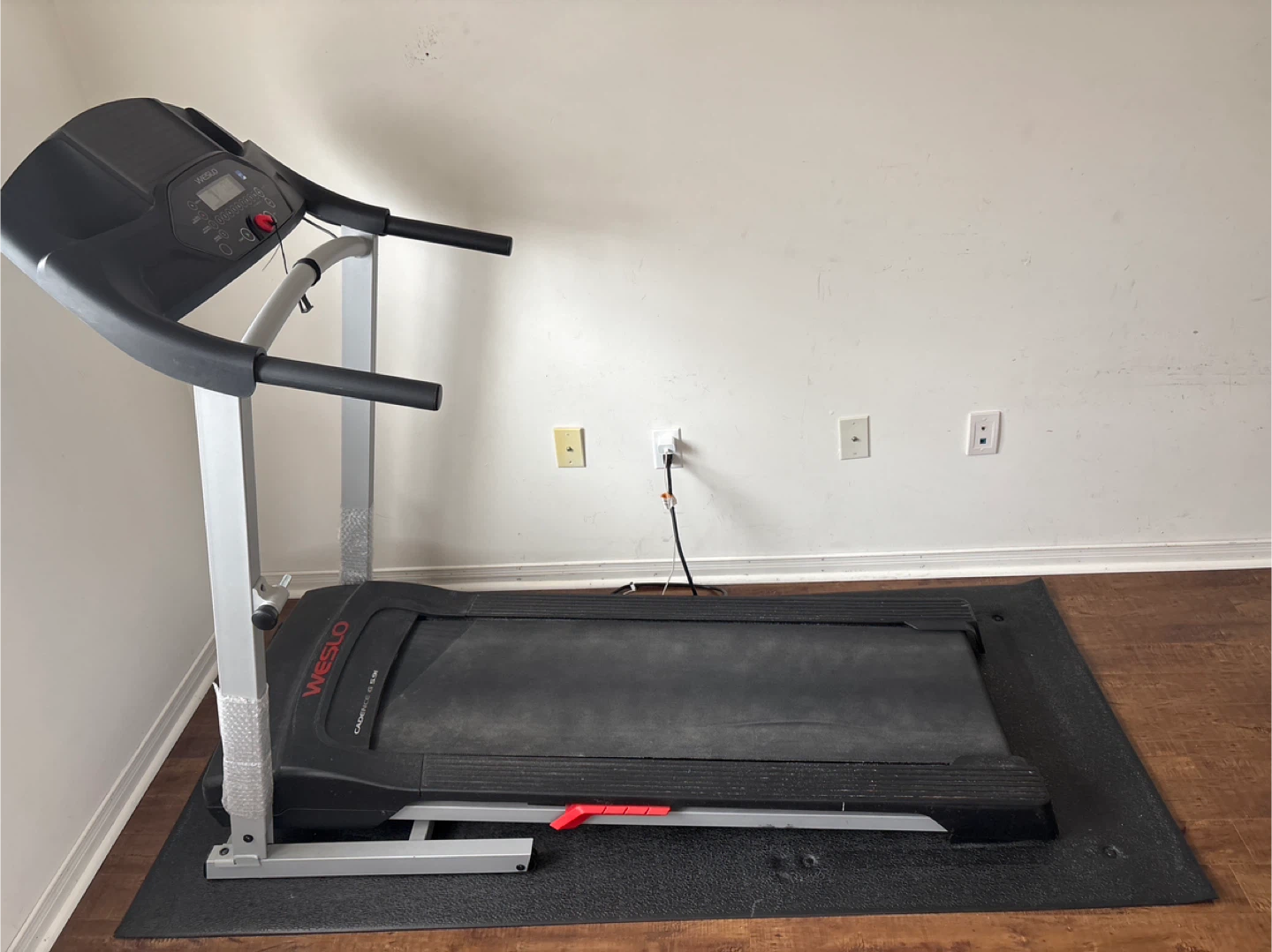 Weslo Cadence G 5.9 Treadmill - photo 2