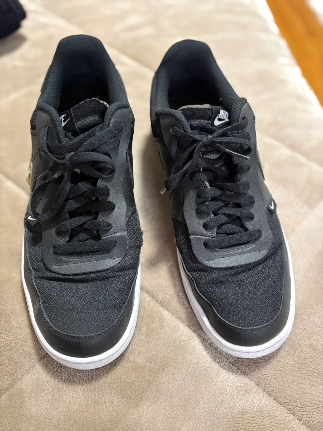 Black Nike Low Court Vision sneakers - photo 3