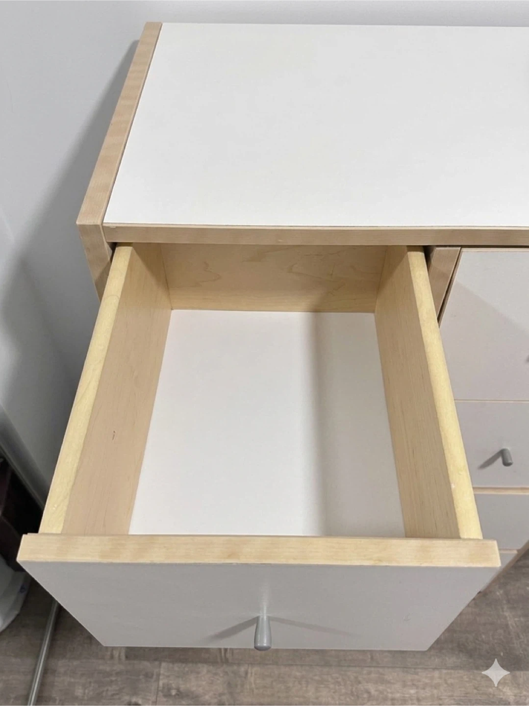 8-Drawer Storage Chest / Slim Dresser - Perfect for Small Items! - photo 2