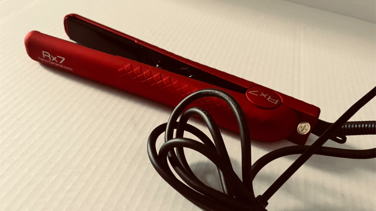 Red Rx7 Nano Ceramic Ionic Flat Iron Hair Straightener - photo 5