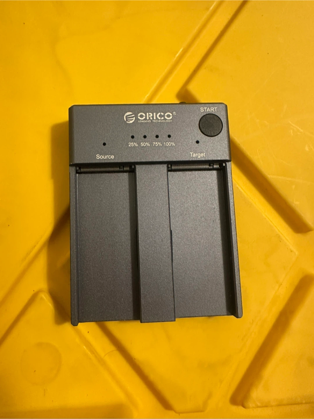 ORICO M.2 NVMe SSD Duplicator M2P2-C3-C