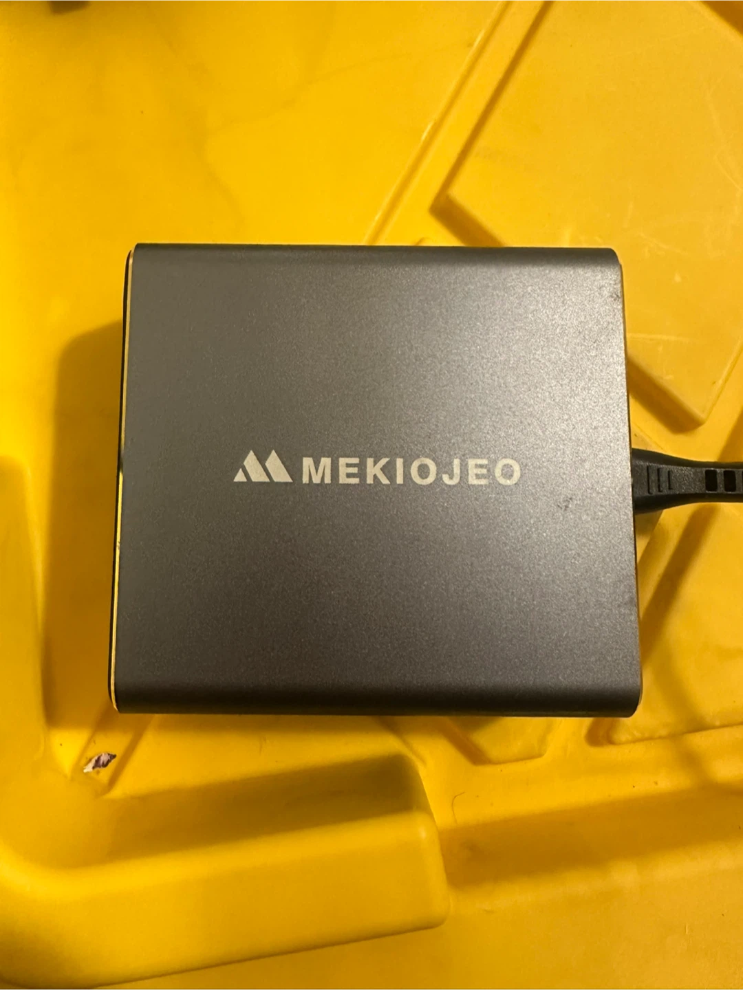 MEKIOJEO Aluminum Alloy 260W USB C Charger