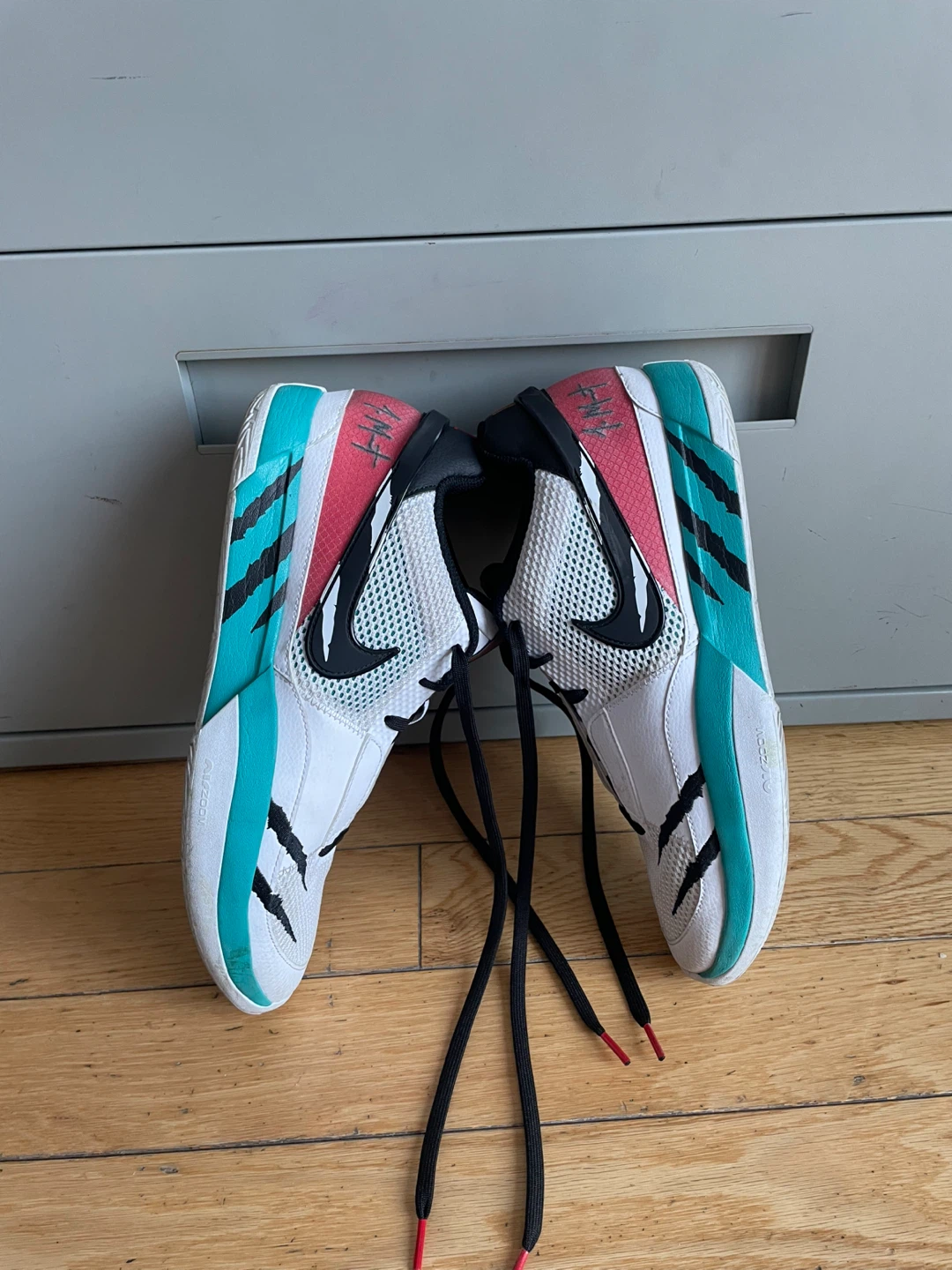 Nike Sneakers - photo 3