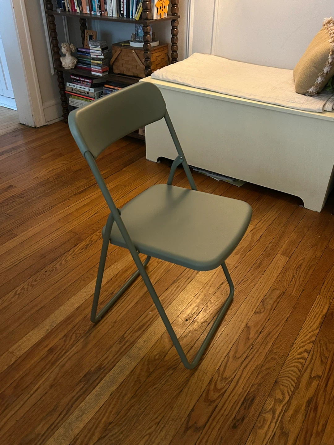 IKEA VIHALS Folding Chairs - Green
