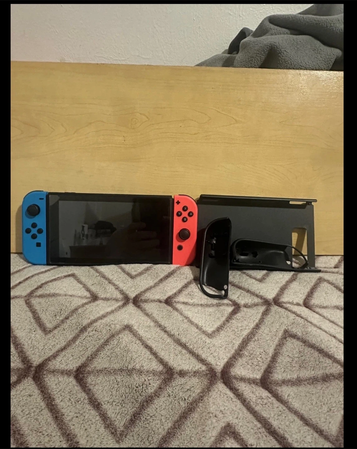 Nintendo Switch Console with Joy-Cons and Dock - photo 2