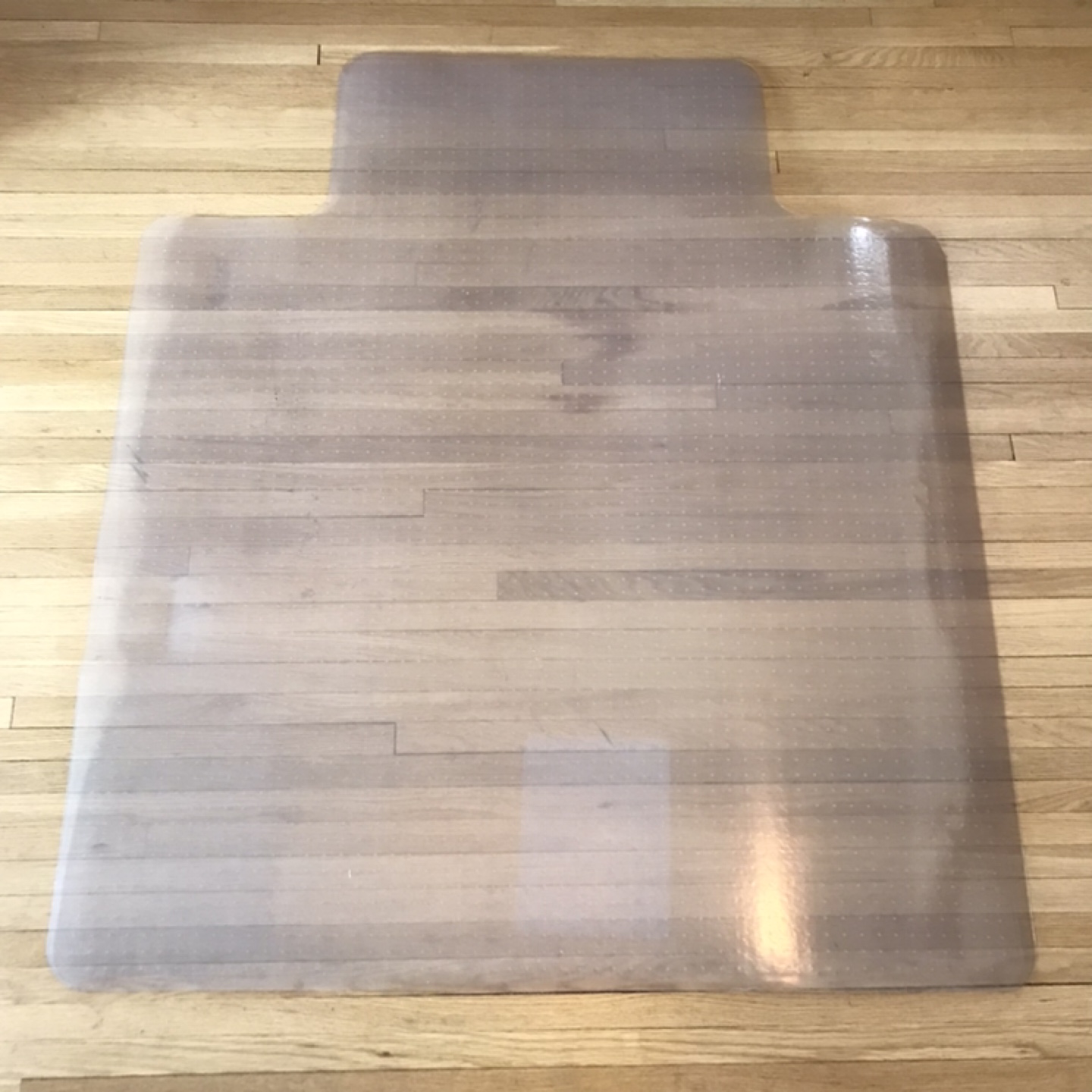 Staples Medium Pile Carpet Chair May